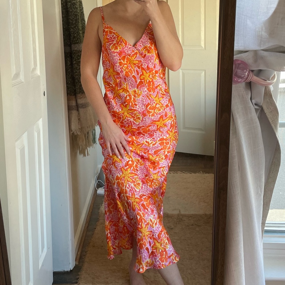 VICI | Allen Satin Floral Midi Dress